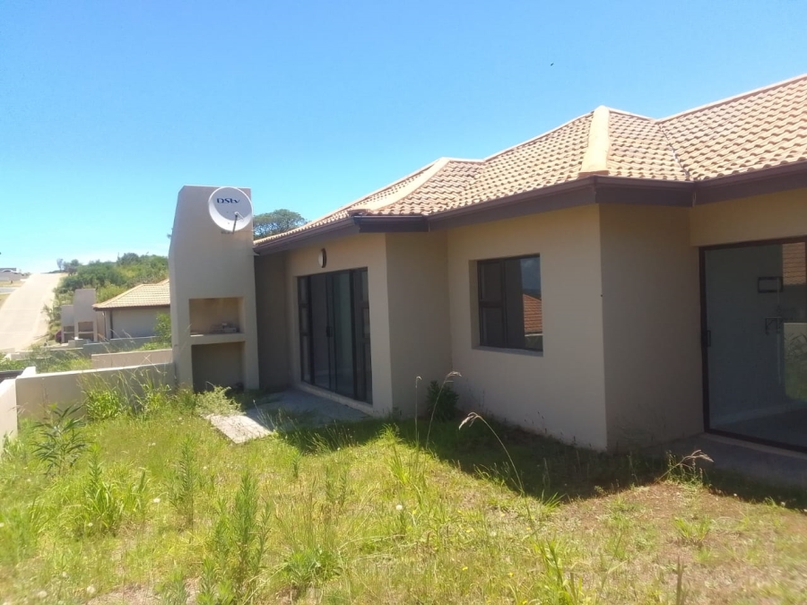 To Let 3 Bedroom Property for Rent in Winterstrand Eastern Cape